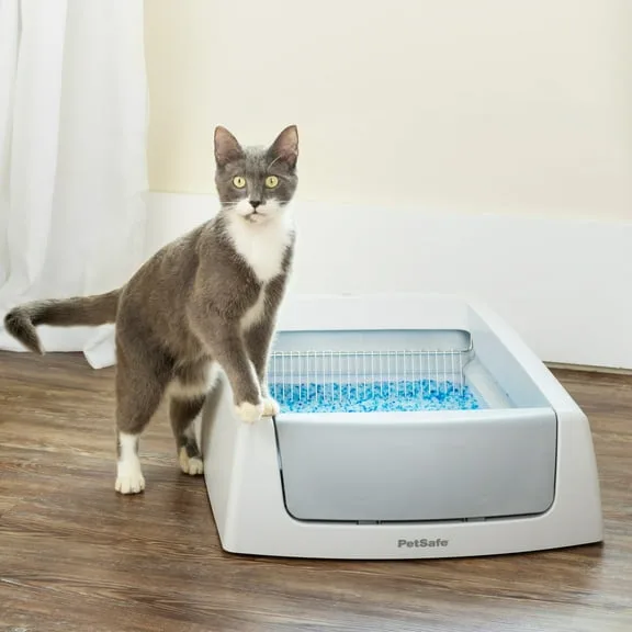 ScoopFree Complete Plus Self-Cleaning Cat Litter Box image 3